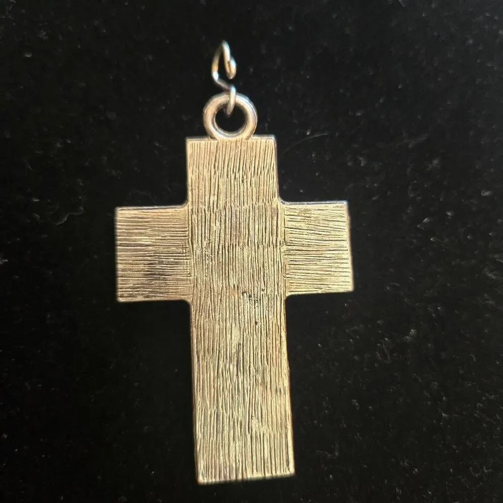 Amythest Chip Cross Pendant